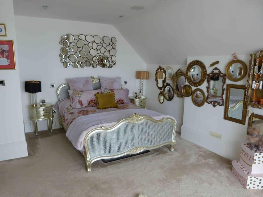 Amazing Sea Views And Much More…. Apartment Broadstairs Bagian luar foto